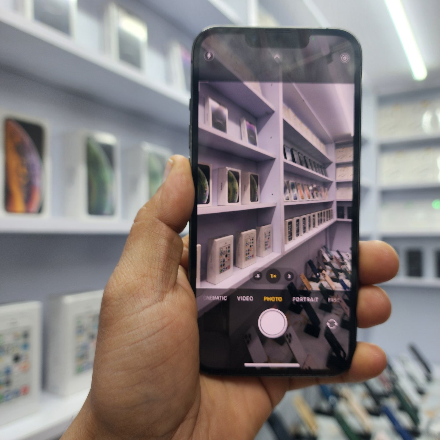 iPhone 13 Pro 256GB - (Used) Brand New Condition