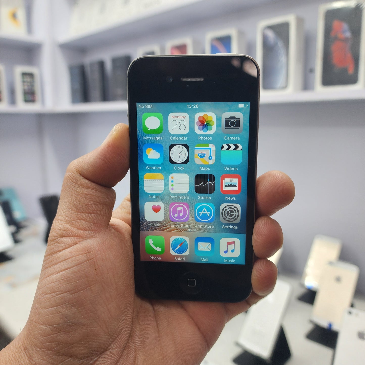iPhone 4s 16GB - (Renewed)