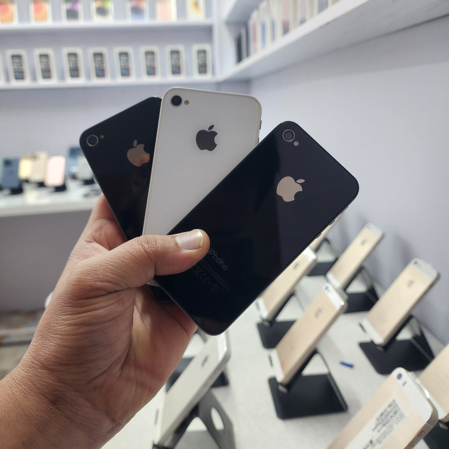 iPhone 4s 16GB - (Renewed)