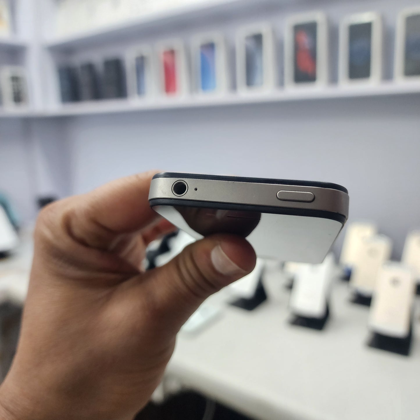 iPhone 4s 16GB - (Renewed)