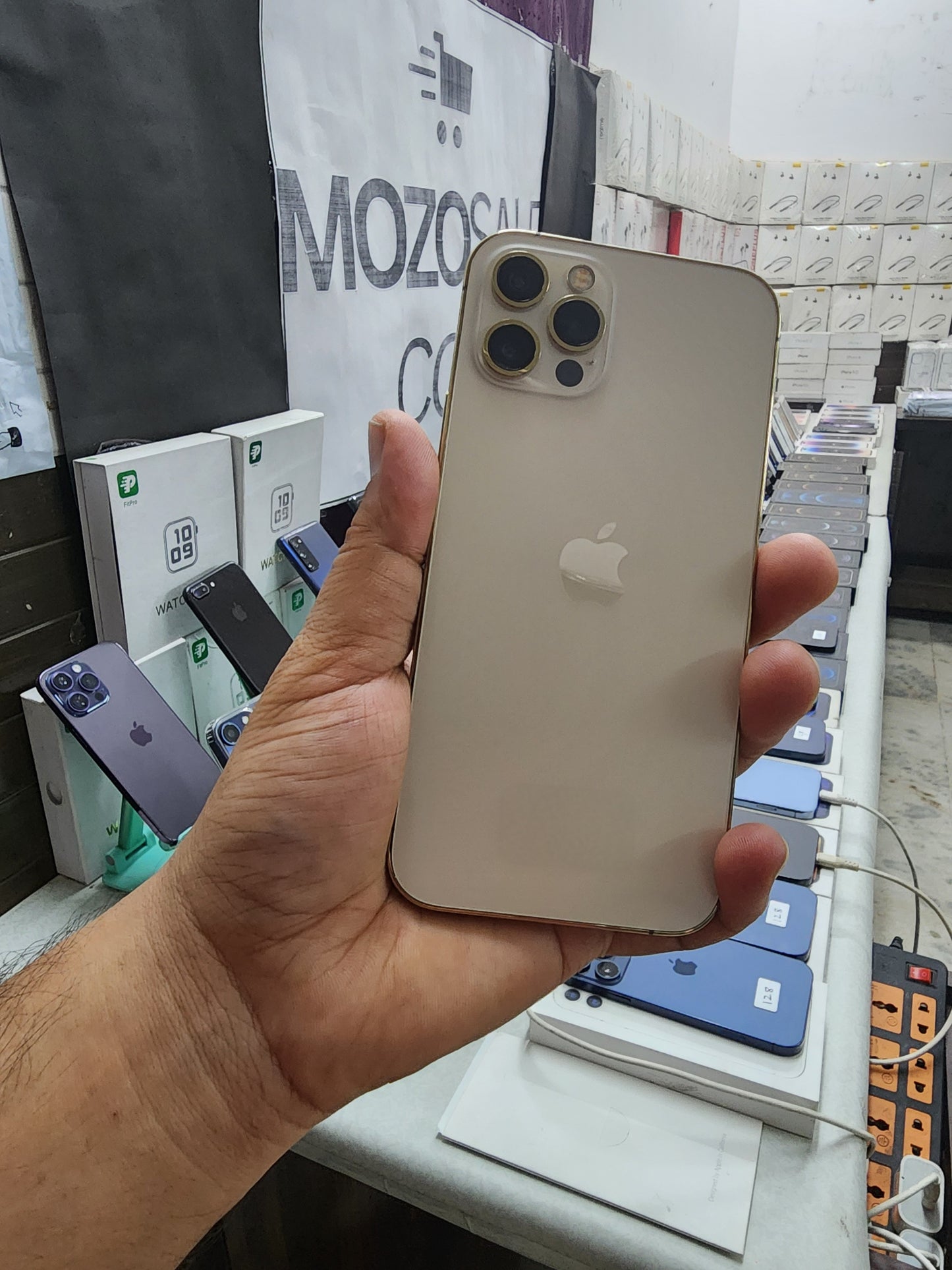 12 Pro 256GB - (Used) Brand New Condition